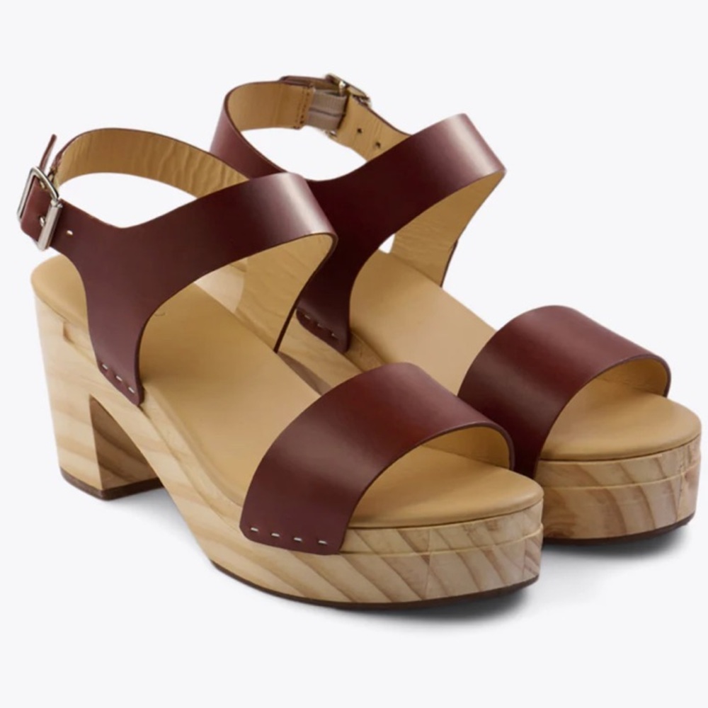 Nisolo All-Day Open Toe Clog
